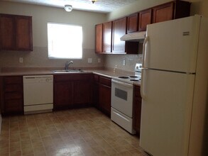 2926 Limber Pine Dr in Whiteland, IN - Foto de edificio - Building Photo