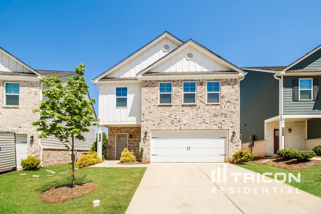 2967 McKenzie Dr in Lawrenceville, GA - Building Photo