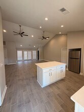 802 W Longleaf Dr in Auburn, AL - Building Photo - Building Photo