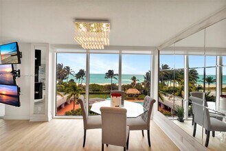 2401 Collins Ave, Unit 601 in Miami Beach, FL - Building Photo - Building Photo