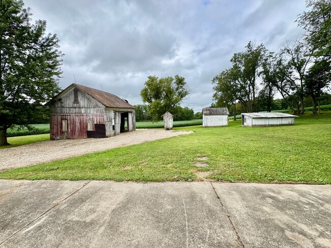 573 Co Rd 1302 in Ashland, OH - Building Photo - Building Photo