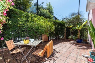 1505 Occidental Blvd in Los Angeles, CA - Foto de edificio - Building Photo