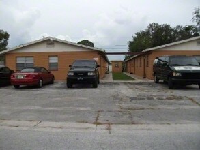 500-520 89th Ave N in St. Petersburg, FL - Building Photo - Building Photo