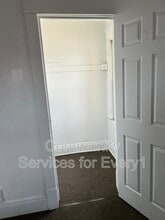 2415 Delaware Ave in Buffalo, NY - Building Photo - Building Photo