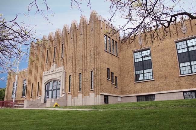 115 West Apartments