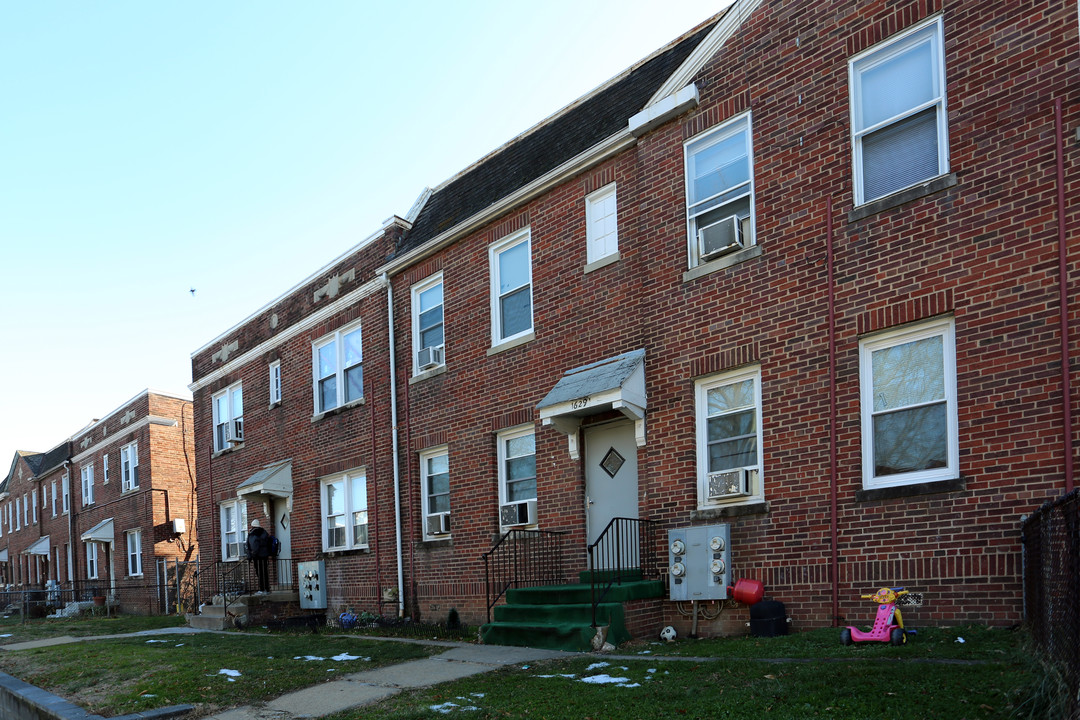 1629 W VIRGINIA NE in Washington, DC - Building Photo