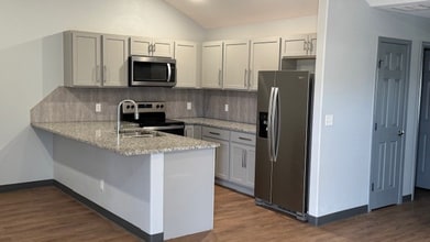 3331 W Nantucket Ave in Wichita, KS - Building Photo - Building Photo