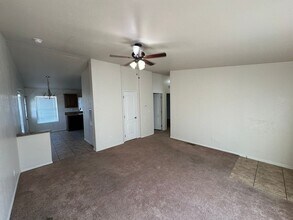 1210 W Mermod St in Carlsbad, NM - Building Photo - Building Photo
