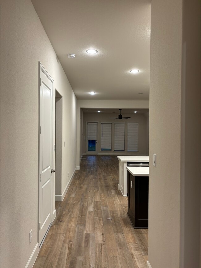 18522 Wolf Mountain Ln in Cypress, TX - Foto de edificio - Building Photo