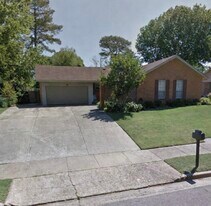 2752 Satellite St in Bartlett, TN - Building Photo