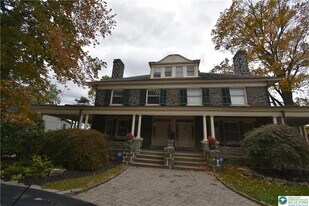 408 Clinton Terrace in Easton, PA - Building Photo