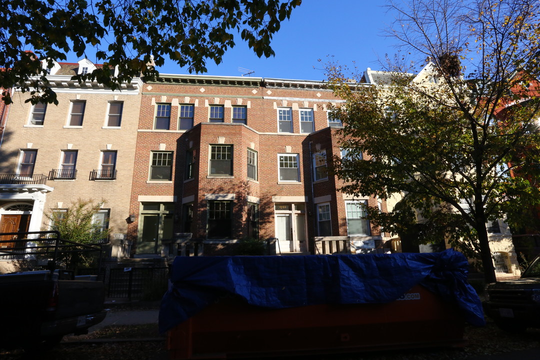 1721 S St NW in Washington, DC - Building Photo