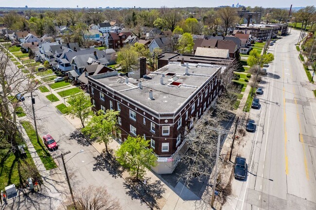 property at 392 E 147th St