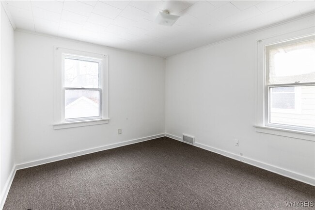 property at 189 Hamilton Dr