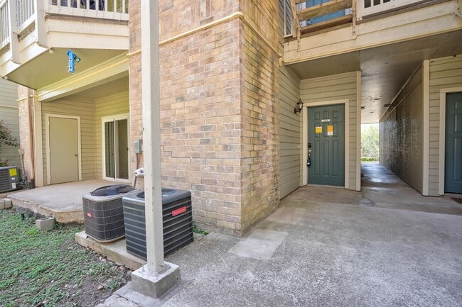 property at 2450 Wickersham Ln