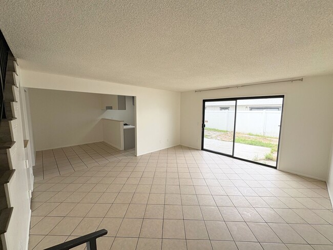 5091 Bandera St in Montclair, CA - Building Photo - Building Photo