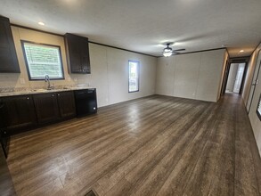 46000 Geddes Rd in Canton, MI - Building Photo - Building Photo