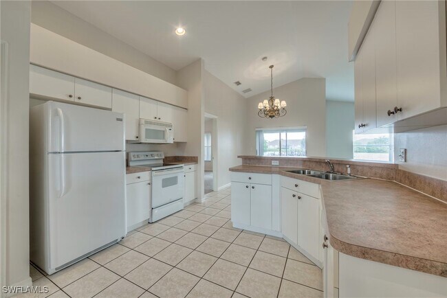 21656 Berwhich Run in Estero, FL - Building Photo - Building Photo
