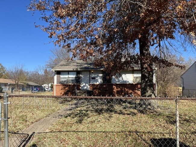 337 W 47th St N in Tulsa, OK - Building Photo - Building Photo