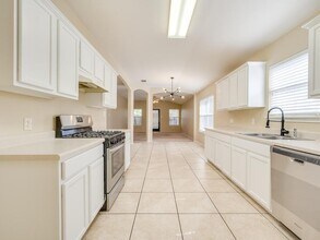 136 Star of Texas Dr in Kyle, TX - Building Photo - Building Photo
