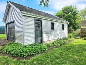 2536 Broad Ave NW in Canton, OH - Building Photo - Building Photo