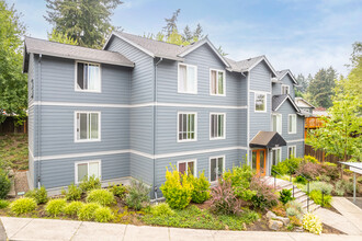 Multnomah Village Apartments in Portland, OR - Building Photo - Primary Photo