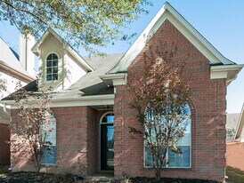 596 N Ericson Rd in Memphis, TN - Building Photo