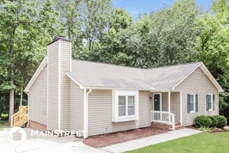 1815 Rivertrace Point in High Point, NC - Building Photo - Building Photo