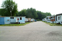 Americana Mobile Home Park in Flat Rock, MI - Building Photo - Building Photo