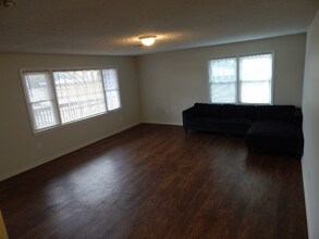 1603 N Main St in Anderson, SC - Building Photo - Building Photo