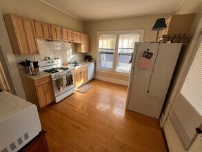 2937 N Frederick Ave in Milwaukee, WI - Building Photo - Building Photo