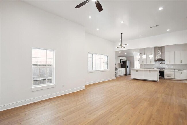 1424 Tulane St in Houston, TX - Building Photo - Building Photo