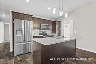5339 Coal Bank Dr in Rapid City, SD - Building Photo - Building Photo
