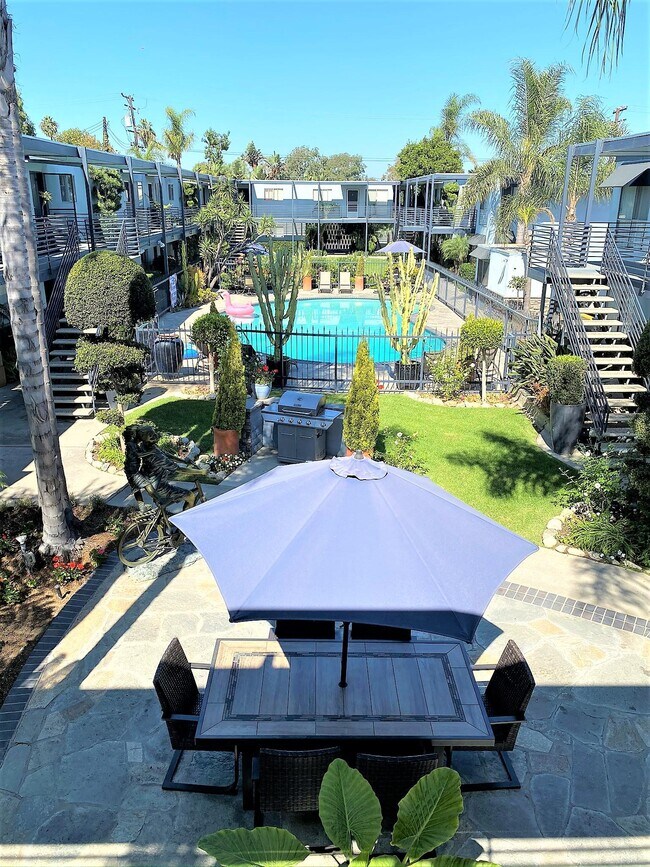 931 W 19th St in Costa Mesa, CA - Building Photo - Building Photo