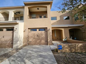 1408 Lumberton Dr NW in Albuquerque, NM - Foto de edificio - Building Photo