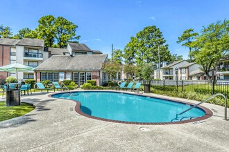 Brandon Oaks Apartments in Cypress, TX - Foto de edificio - Building Photo
