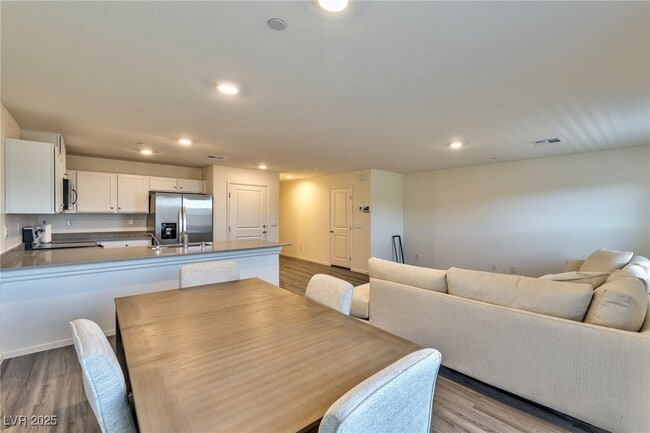 10913 Heatherford Ave in Las Vegas, NV - Building Photo - Building Photo