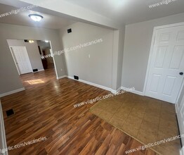 2256 Connecticut St in Gary, IN - Foto de edificio - Building Photo