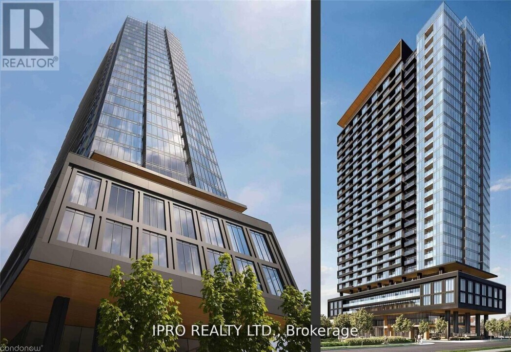 19-1019 Western Battery Rd in Toronto, ON - Building Photo