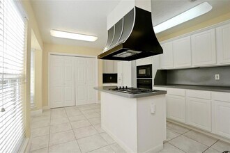 14206 Stokesmount Dr in Houston, TX - Building Photo - Building Photo