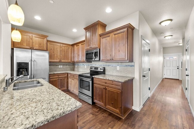 307 N 33rd Ct in Ridgefield, WA - Building Photo - Building Photo