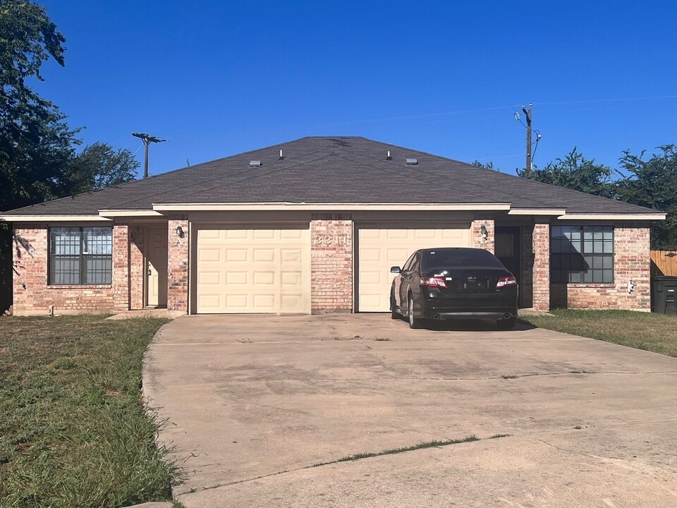 3311 Alicante Ct in Killeen, TX - Building Photo