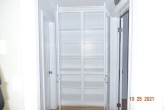 914 Lincoln Blvd, Unit 106 in Santa Monica, CA - Building Photo - Building Photo