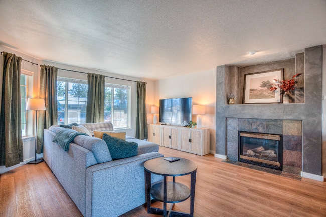 property at 20516 Rolen Ave