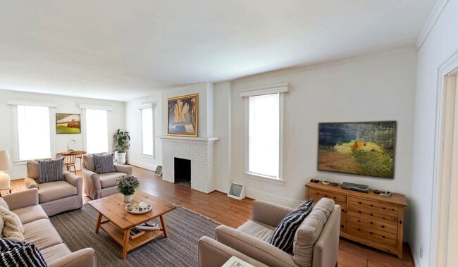 property at 521 W Edwards St