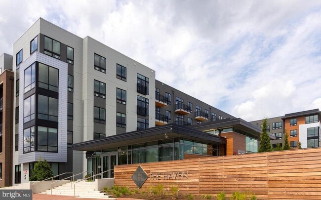 property at 145 Riverhaven Dr