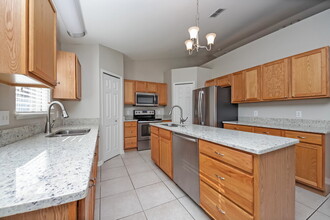 2572 Palmetto Ridge Cir in Apopka, FL - Building Photo - Building Photo