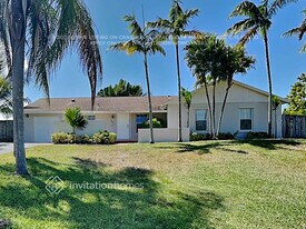 18474 SW 89th Ct in Cutler Bay, FL - Building Photo