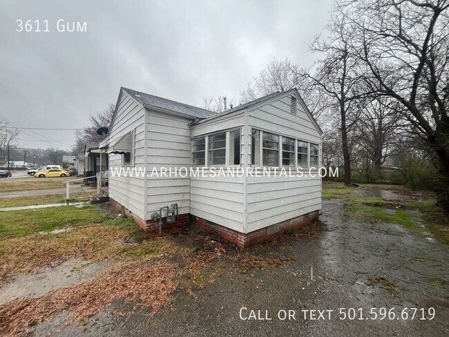 3611 Gum St in North Little Rock, AR - Building Photo - Building Photo