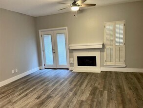 2930 Grants Lake Blvd in Sugar Land, TX - Building Photo - Building Photo